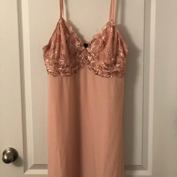 Soma Peach Lace Chemise - Picture 1 of 3